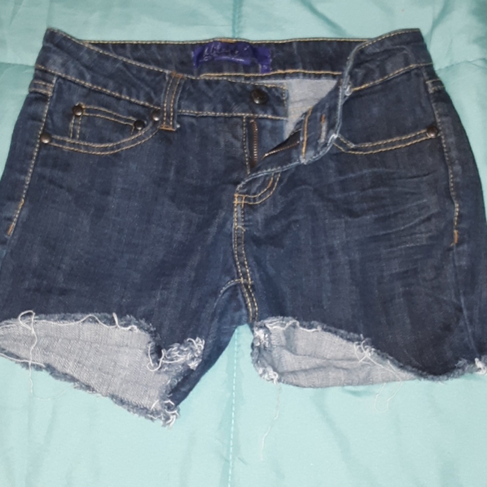 Miley  Cyrus Shorts